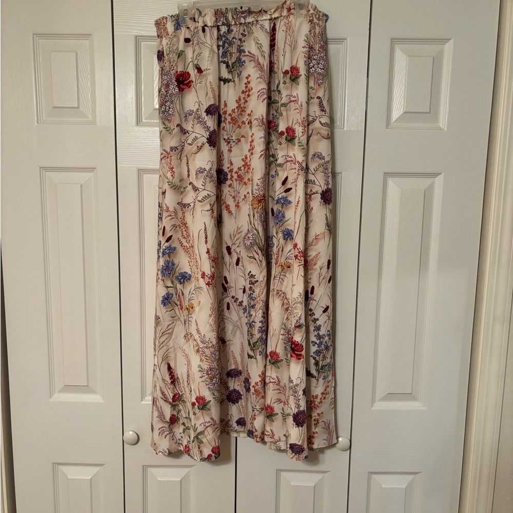 Bundle: One Skirt, Two Flowy Pants